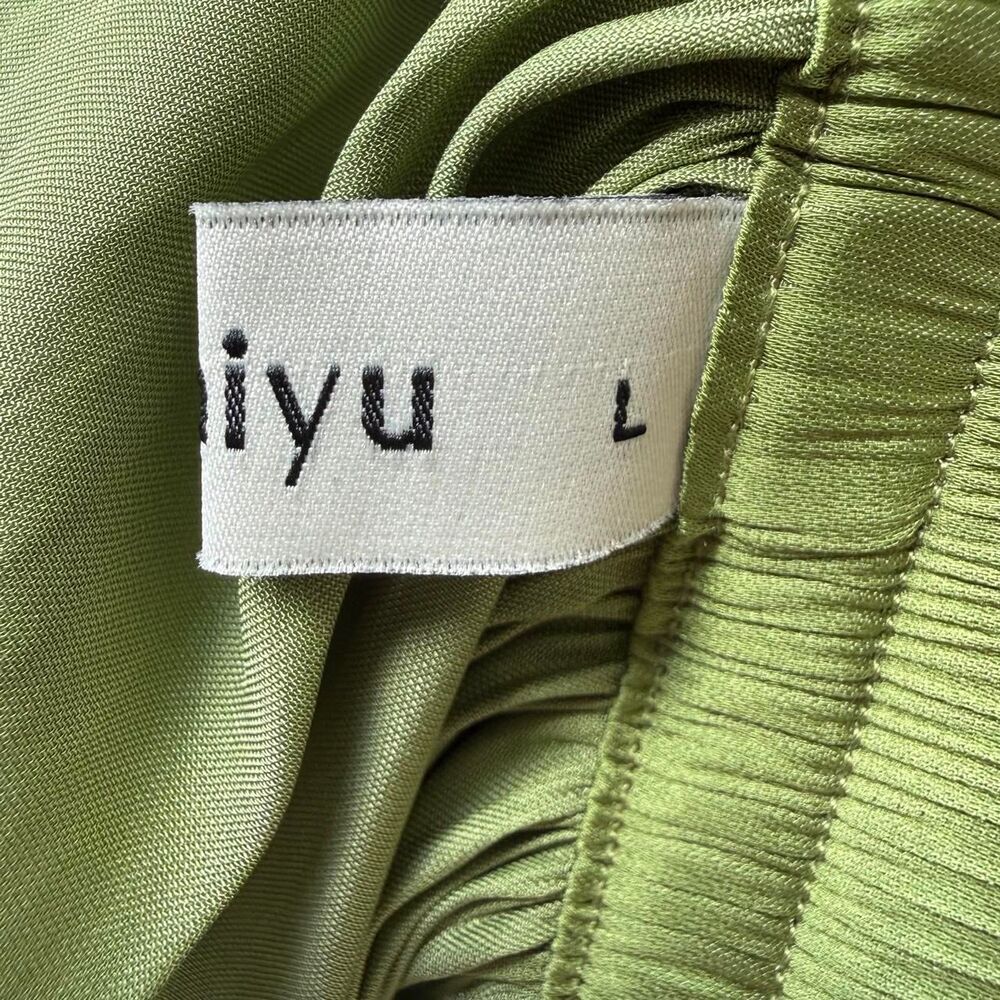 Unbranded Women's Green Skirt - Picture 4 of 5